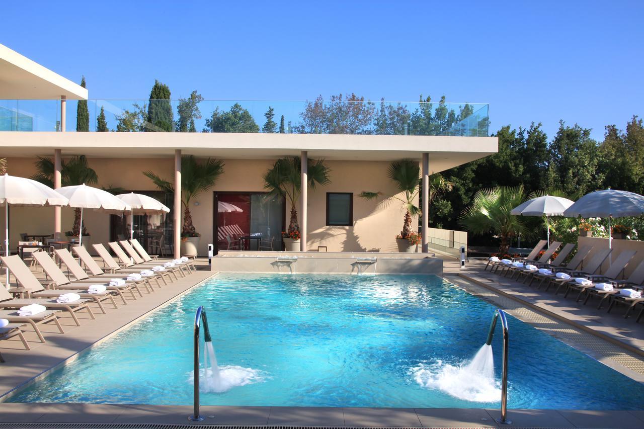 Seventeen Hotel Valbonne Luaran gambar